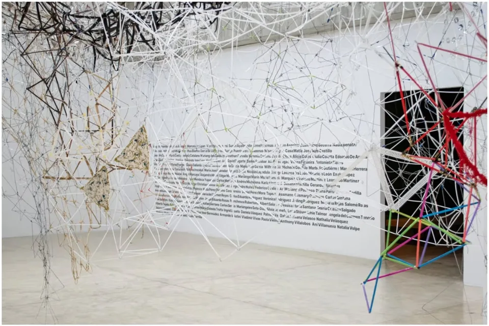 Exposición de arte contemporáneo en la Sala Mendoza
